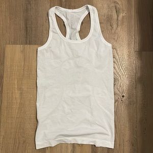 Lulu lemon workout tank. Size 4